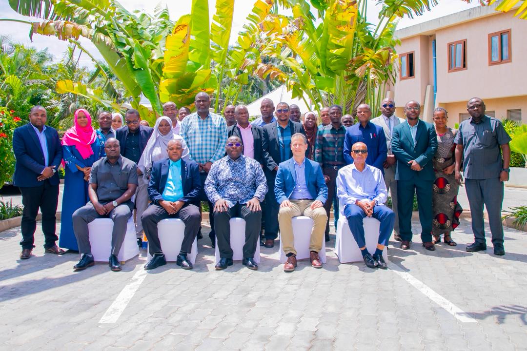 Katibu Mkuu Zanzibar na Tanzania Bara Washiriki Kikao cha Kamati Uongozi wa Mradi wa FOLUR Kujadili Bajeti ya 2025/2026